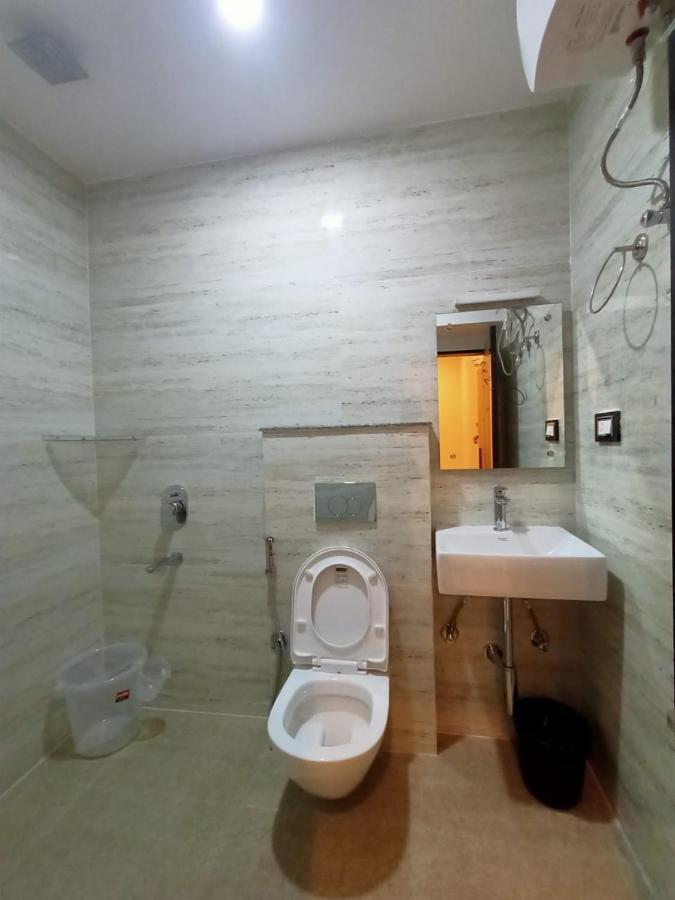 גווהטי Aditya Inn מראה חיצוני תמונה